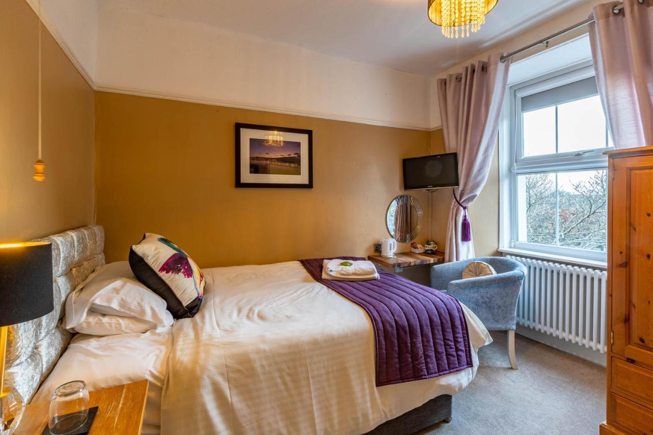 Holly Lodge Guest House With Free Off Site Health Club Windermere Esterno foto